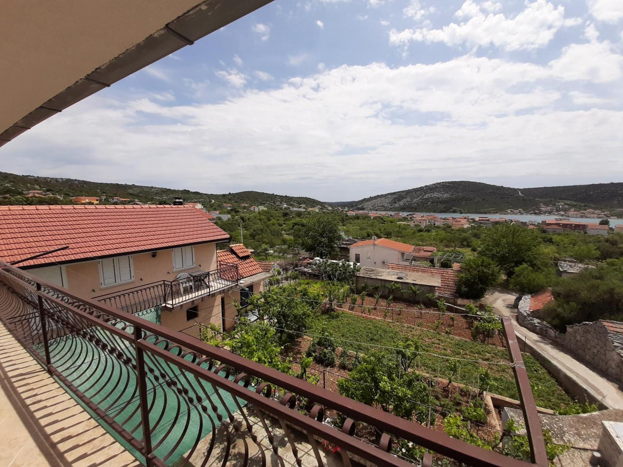 Apartments Diana Vinisce Marina Quarto foto